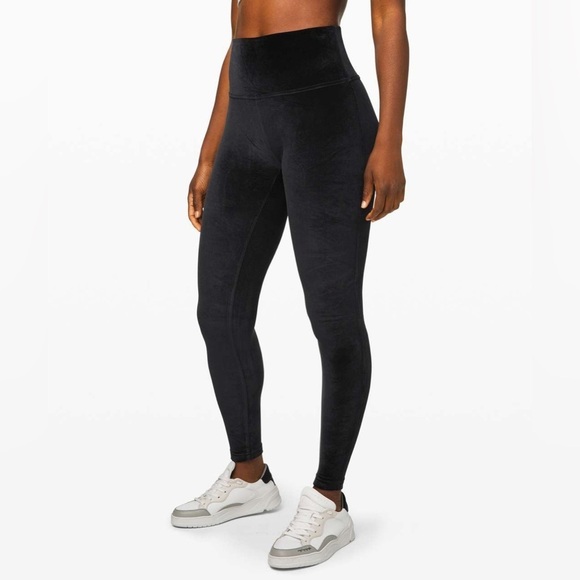 Lululemon Wunder Lounge High-Rise Black Velvet Tight 28" Leggings - Size 2 - Picture 1 of 12
